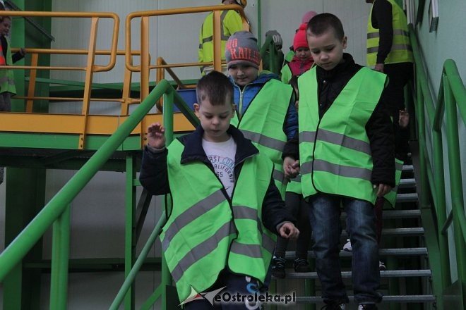 Uczniowie z SP nr 10 z wizytą w SSOK-u [ZDJĘCIA] - zdjęcie #78 - eOstroleka.pl