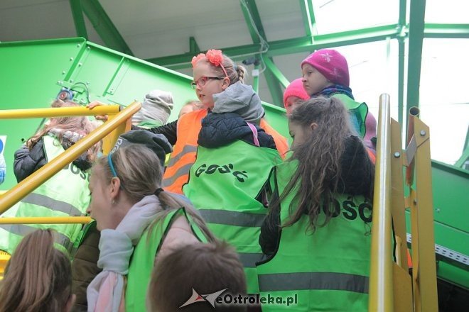 Uczniowie z SP nr 10 z wizytą w SSOK-u [ZDJĘCIA] - zdjęcie #29 - eOstroleka.pl