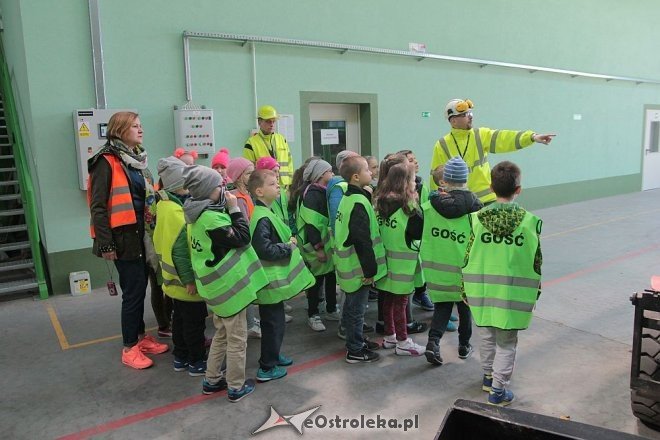 Uczniowie z SP nr 10 z wizytą w SSOK-u [ZDJĘCIA] - zdjęcie #87 - eOstroleka.pl