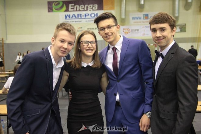 Egzamin gimnazjalny 2016 w ZS nr 5 - część humanistyczna [18.04.2016] - zdjęcie #40 - eOstroleka.pl