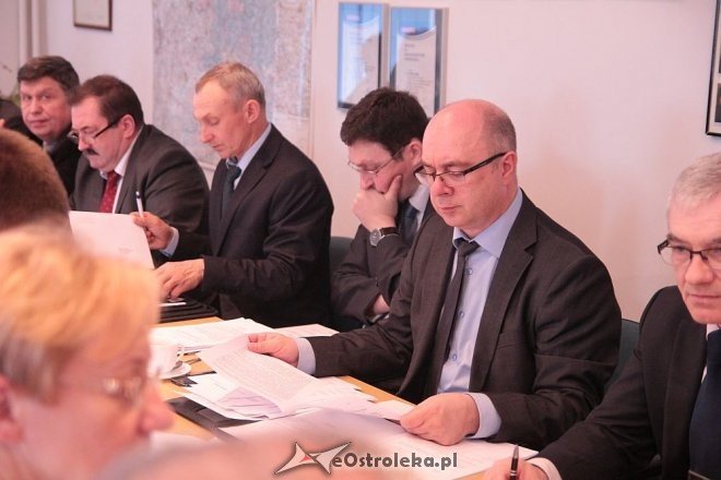 XIX sesja Rady Powiatu w Ostrołęce [19.04.2016] - zdjęcie #8 - eOstroleka.pl