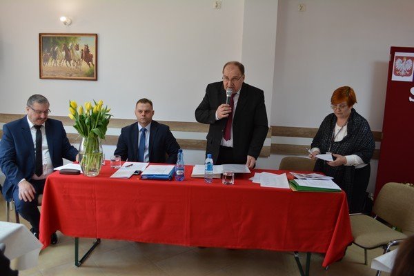 XXI sesja Rady Gminy Łyse [20.04.2016] - zdjęcie #1 - eOstroleka.pl