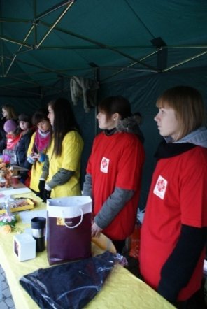VI Kampania Hospicjum to też Życie (24.20.09) - zdjęcie #14 - eOstroleka.pl