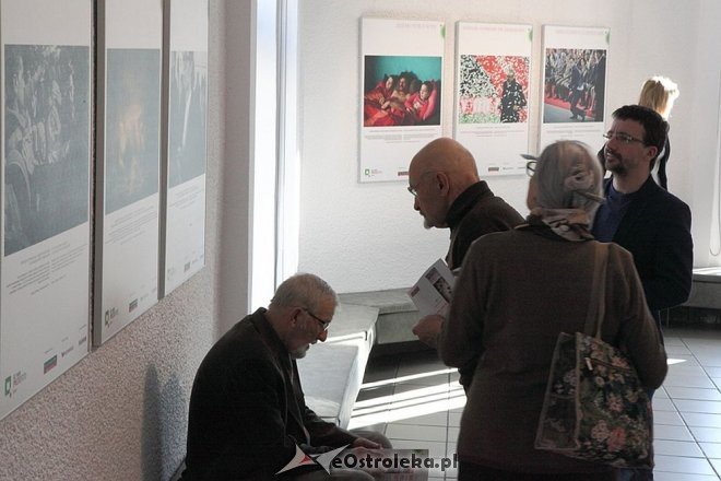 Wernisaż wystawy pokonkursowej BZ WBK Press Foto w Galerii Ostrołęka [22.04.2016] - zdjęcie #2 - eOstroleka.pl