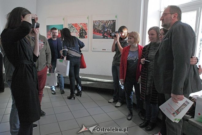 Wernisaż wystawy pokonkursowej BZ WBK Press Foto w Galerii Ostrołęka [22.04.2016] - zdjęcie #24 - eOstroleka.pl