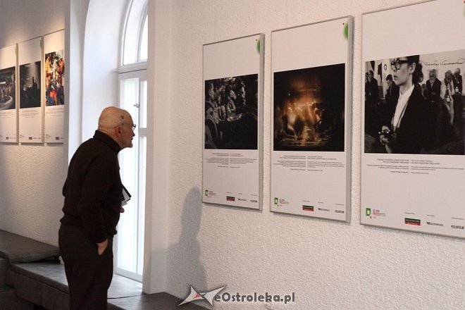 Wernisaż wystawy pokonkursowej BZ WBK Press Foto w Galerii Ostrołęka [22.04.2016] - zdjęcie #33 - eOstroleka.pl