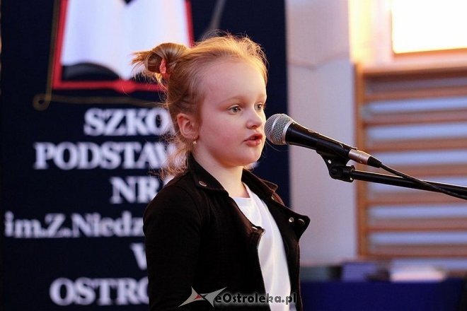 XIX Międzyszkolny Konkurs Recytatorski „Promyk Poezji” [26.04.2016] - zdjęcie #7 - eOstroleka.pl