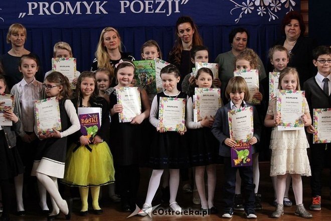XIX Międzyszkolny Konkurs Recytatorski „Promyk Poezji” [26.04.2016] - zdjęcie #48 - eOstroleka.pl