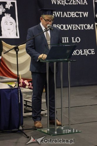 Rozdanie świadectw maturalnych w III Liceum Ogólnokształcącym w Ostrołęce [28.04.2016] - zdjęcie #21 - eOstroleka.pl
