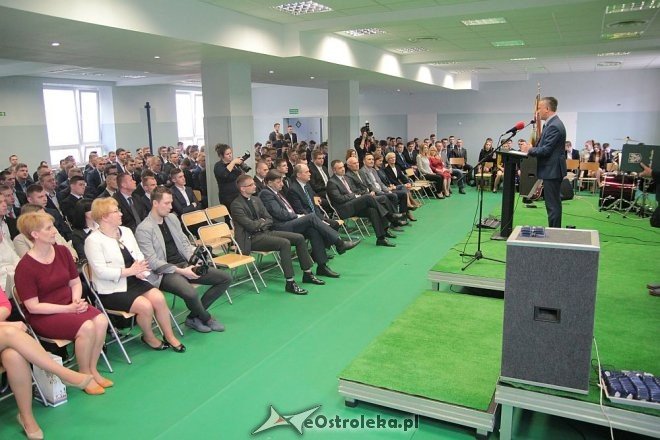 Wręczenie świadectw maturalnych w ostrołęckich szkołach średnich 29.04.2016] - zdjęcie #390 - eOstroleka.pl