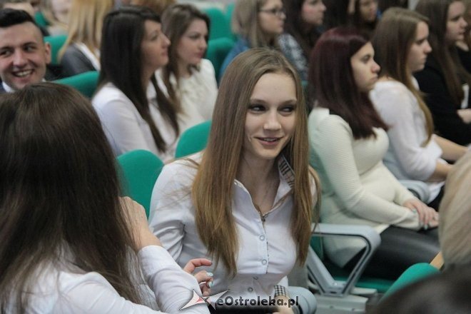 Wręczenie świadectw maturalnych w ostrołęckich szkołach średnich 29.04.2016] - zdjęcie #143 - eOstroleka.pl