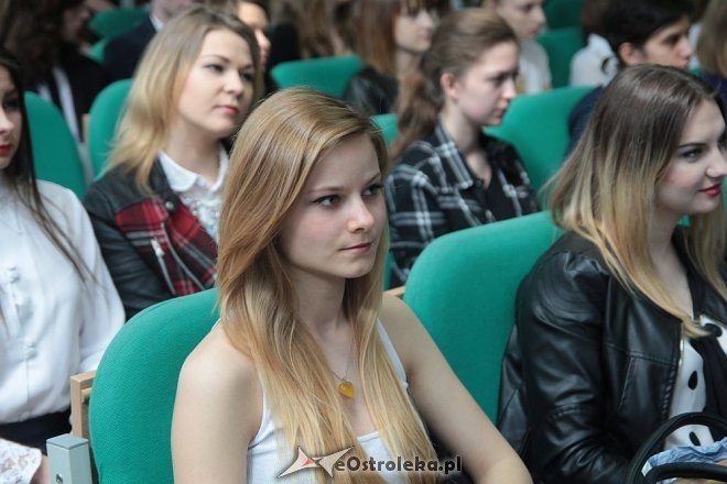 Wręczenie świadectw maturalnych w ostrołęckich szkołach średnich 29.04.2016] - zdjęcie #126 - eOstroleka.pl