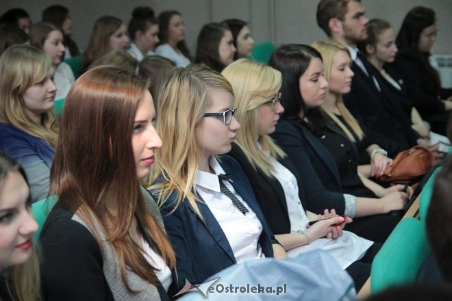 Wręczenie świadectw maturalnych w ostrołęckich szkołach średnich 29.04.2016] - zdjęcie #124 - eOstroleka.pl