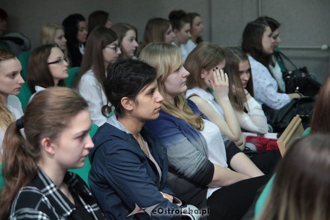 Wręczenie świadectw maturalnych w ostrołęckich szkołach średnich 29.04.2016] - zdjęcie #119 - eOstroleka.pl