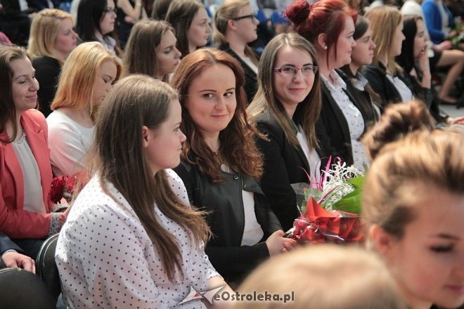 Wręczenie świadectw maturalnych w ostrołęckich szkołach średnich 29.04.2016] - zdjęcie #90 - eOstroleka.pl