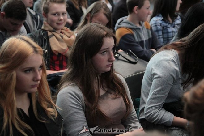 Wręczenie świadectw maturalnych w ostrołęckich szkołach średnich 29.04.2016] - zdjęcie #72 - eOstroleka.pl