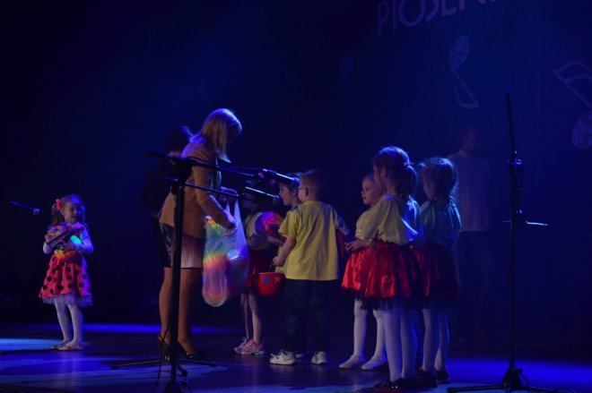Festiwal Piosenki o Zdrowiu [29.04.2016] - zdjęcie #24 - eOstroleka.pl
