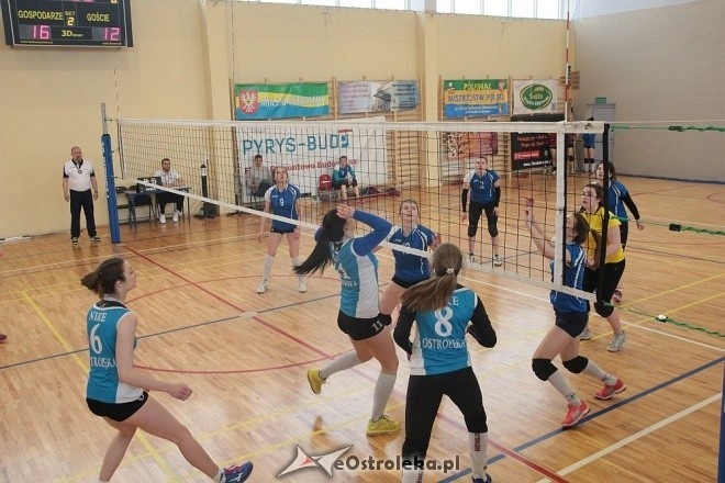 Pyrys-Bud Nike Ostrołęka - KKS Kozienice [30.04.2016] - zdjęcie #32 - eOstroleka.pl