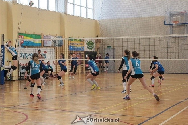 Pyrys-Bud Nike Ostrołęka - KKS Kozienice [30.04.2016] - zdjęcie #20 - eOstroleka.pl