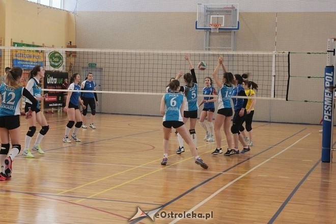 Pyrys-Bud Nike Ostrołęka - KKS Kozienice [30.04.2016] - zdjęcie #11 - eOstroleka.pl