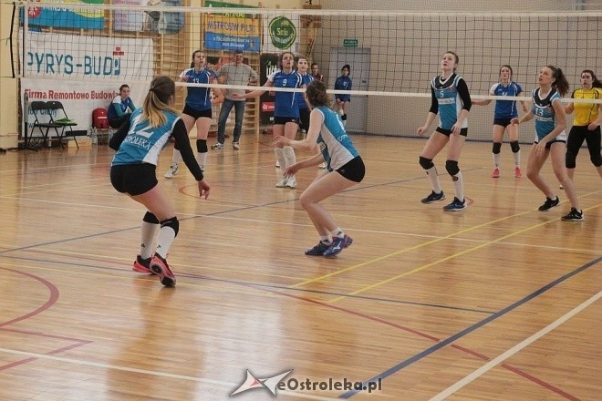 Pyrys-Bud Nike Ostrołęka - KKS Kozienice [30.04.2016] - zdjęcie #2 - eOstroleka.pl