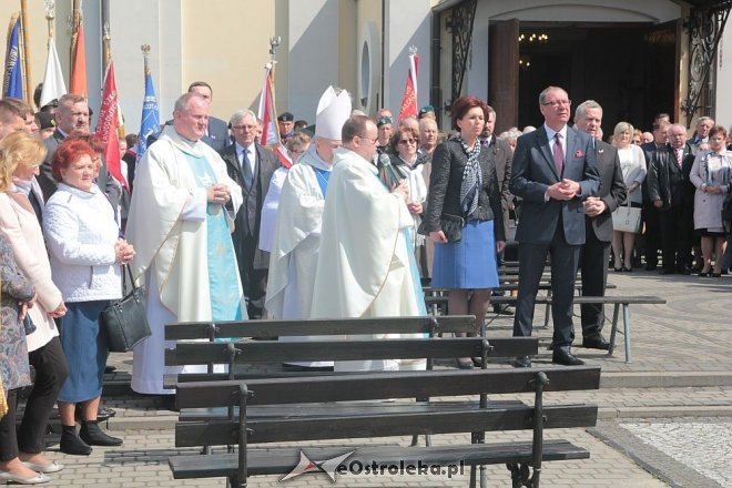Miejskie obchody Święta Konstytucji 3 Maja w Ostrołęce [03.05.2016] - zdjęcie #10 - eOstroleka.pl