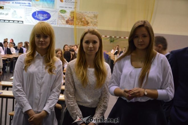 Matura 2016: III LO w Ostrołęce [04.05.2016] - zdjęcie #17 - eOstroleka.pl