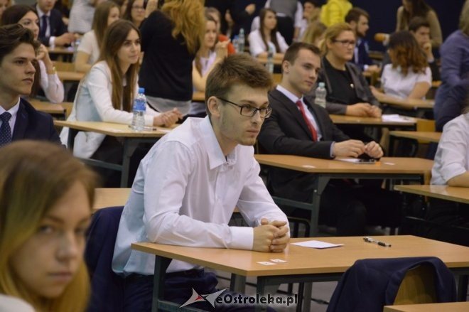 Matura 2016: III LO w Ostrołęce [04.05.2016] - zdjęcie #9 - eOstroleka.pl