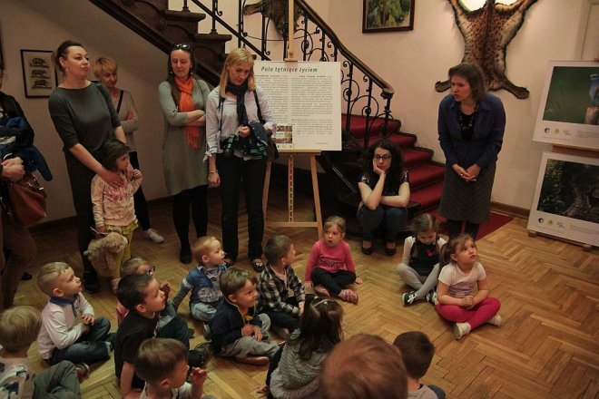 Przedszkolaki z „Krainy Misiów” na pouczającej wycieczce w Łomży [05.05.2016] - zdjęcie #81 - eOstroleka.pl
