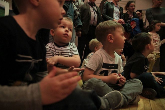 Przedszkolaki z „Krainy Misiów” na pouczającej wycieczce w Łomży [05.05.2016] - zdjęcie #48 - eOstroleka.pl
