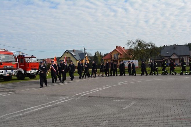 Strażacy ochotnicy z Łysych obchodzili święto swojego patrona [03.05.2016] - zdjęcie #3 - eOstroleka.pl