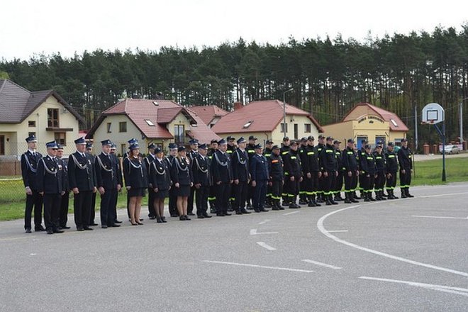 Strażacy ochotnicy z Łysych obchodzili święto swojego patrona [03.05.2016] - zdjęcie #47 - eOstroleka.pl