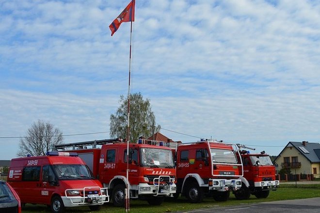 Strażacy ochotnicy z Łysych obchodzili święto swojego patrona [03.05.2016] - zdjęcie #1 - eOstroleka.pl