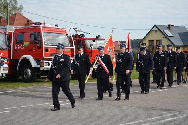 Strażacy ochotnicy z Łysych obchodzili święto swojego patrona [03.05.2016] - zdjęcie #4 - eOstroleka.pl