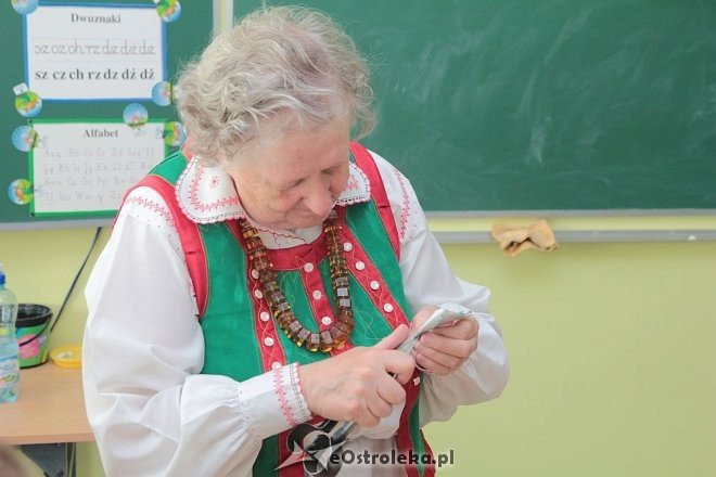 Dni Kultury Kurpiowskiej w SP nr 10 w Ostrołęce [10.05.2016] - zdjęcie #16 - eOstroleka.pl