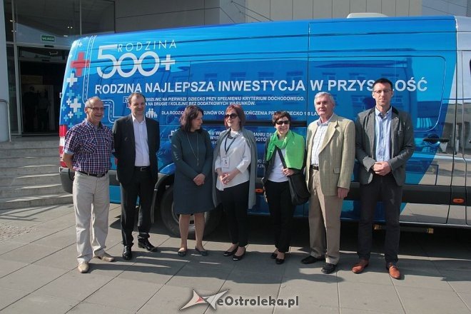„Bus 500+” w Ostrołęce [13.05.2016] - zdjęcie #5 - eOstroleka.pl