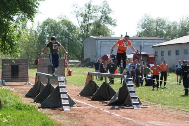 Strażackie zawody pożarnicze w Ostrołęce [13.05.2016] - zdjęcie #6 - eOstroleka.pl