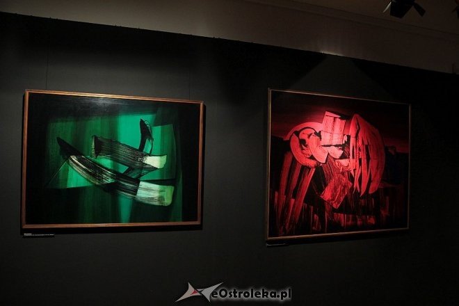 Wernisaż wystawy „Stanisław Ostoja-Kotkowski” w Muzeum Kultury Kurpiowskiej [13.05.2016] - zdjęcie #21 - eOstroleka.pl