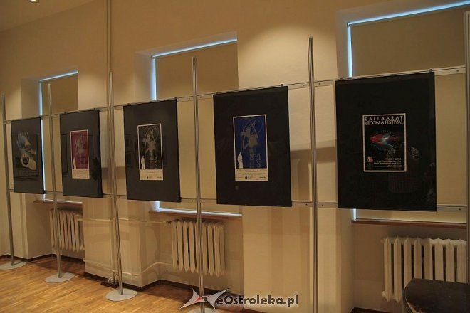 Wernisaż wystawy „Stanisław Ostoja-Kotkowski” w Muzeum Kultury Kurpiowskiej [13.05.2016] - zdjęcie #14 - eOstroleka.pl
