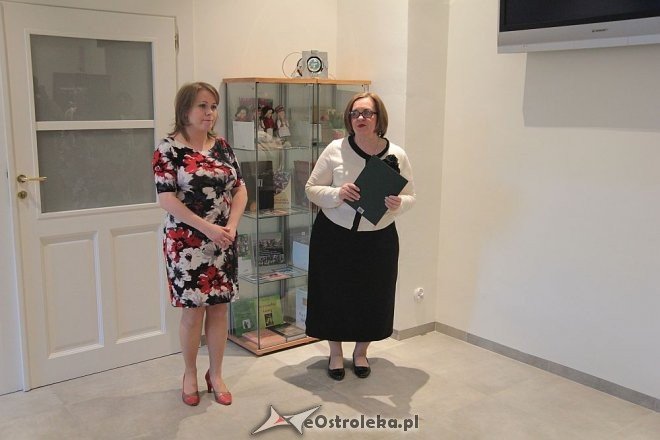 Wernisaż wystawy „Stanisław Ostoja-Kotkowski” w Muzeum Kultury Kurpiowskiej [13.05.2016] - zdjęcie #6 - eOstroleka.pl