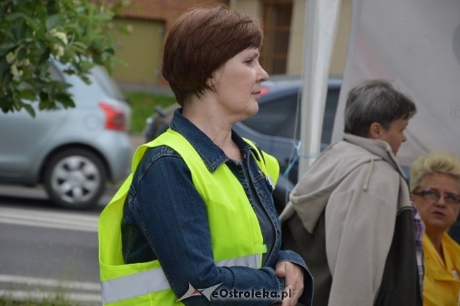 Akcja informacyjna KOD w Ostrołęce [14.05.2016] - zdjęcie #17 - eOstroleka.pl