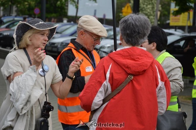 Akcja informacyjna KOD w Ostrołęce [14.05.2016] - zdjęcie #11 - eOstroleka.pl
