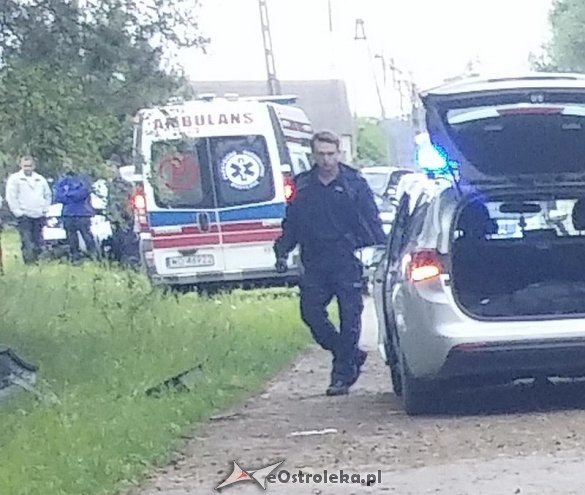 Policyjny pościg, wypadek i próba rozjechania policjanta [15.05.2016] - zdjęcie #6 - eOstroleka.pl