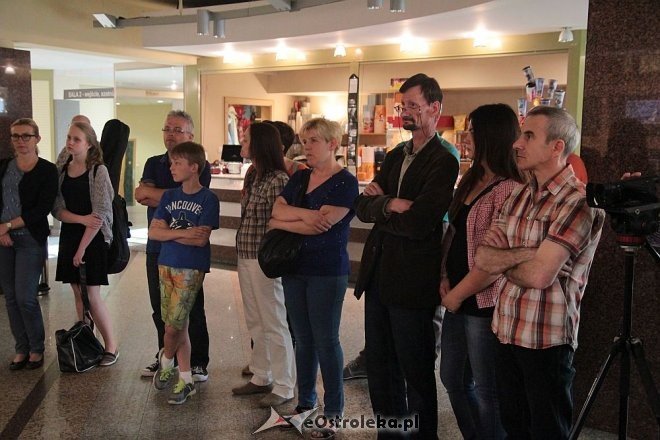 Wernisaż wystawy „Drugi świat Marka” w OCK [13.05.2016] - zdjęcie #16 - eOstroleka.pl