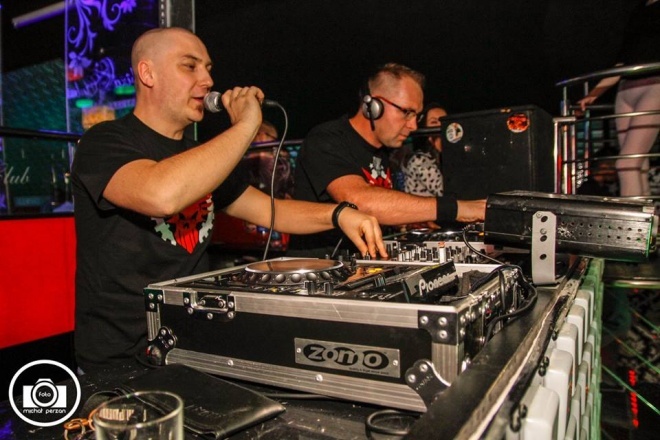 Clubbasse w Ibizie: Pumpingland i Retro Time In Attack [14.05.2016] - zdjęcie #70 - eOstroleka.pl