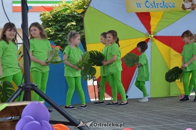Przedszkolny Festiwal Tańca z „Krainą Misiów” [20.05.2016] - zdjęcie #6 - eOstroleka.pl