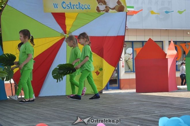 Przedszkolny Festiwal Tańca z „Krainą Misiów” [20.05.2016] - zdjęcie #7 - eOstroleka.pl