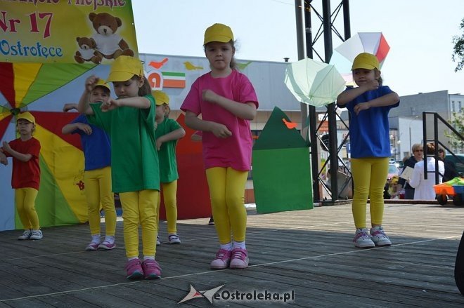 Przedszkolny Festiwal Tańca z „Krainą Misiów” [20.05.2016] - zdjęcie #64 - eOstroleka.pl