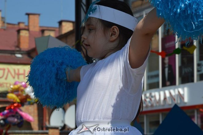 Przedszkolny Festiwal Tańca z „Krainą Misiów” [20.05.2016] - zdjęcie #84 - eOstroleka.pl