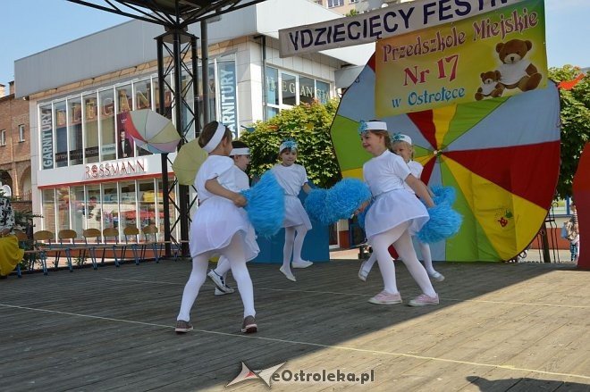 Przedszkolny Festiwal Tańca z „Krainą Misiów” [20.05.2016] - zdjęcie #90 - eOstroleka.pl